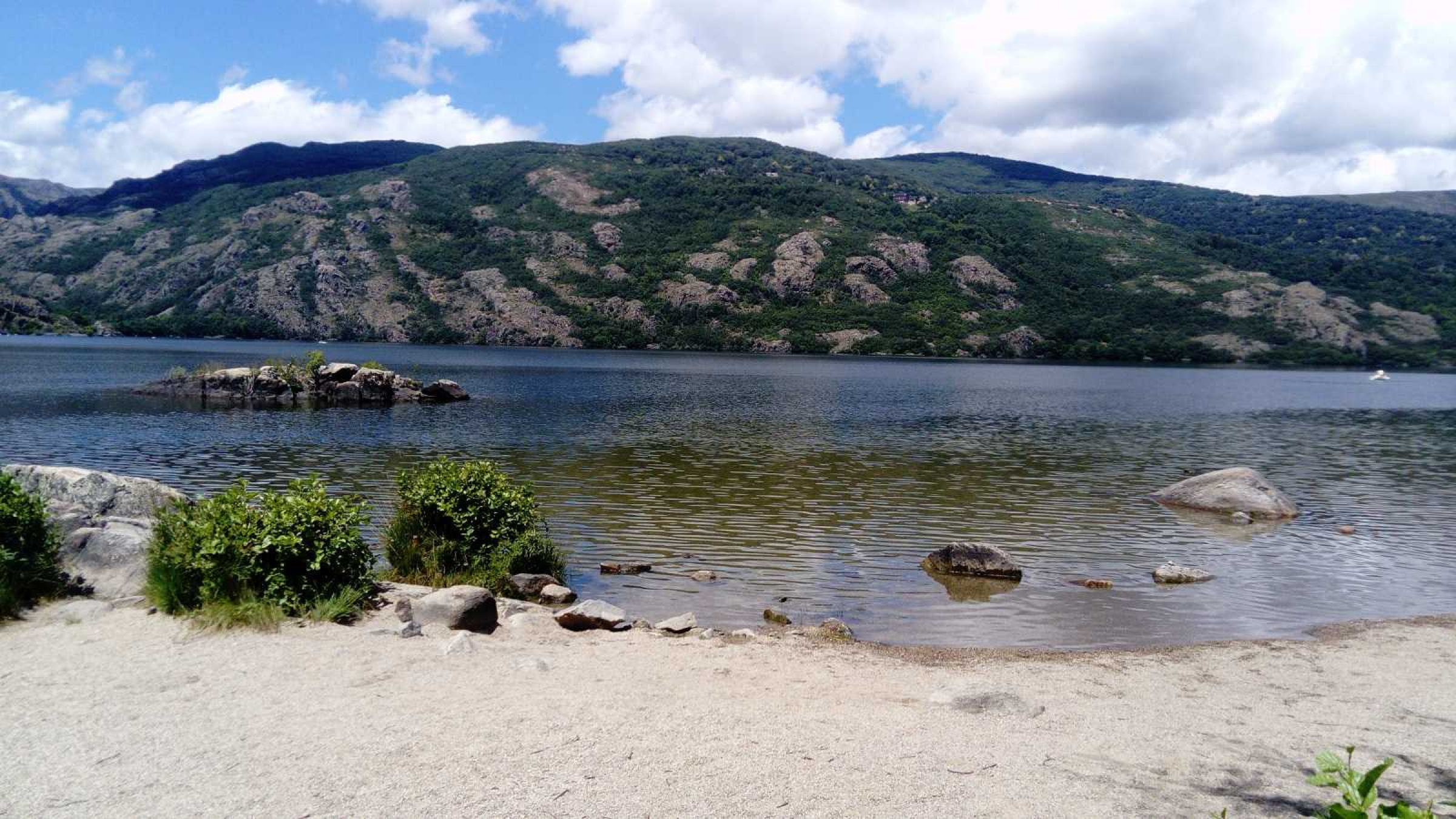 gallery/vistasanmartincastanedaverdeagua_optimized