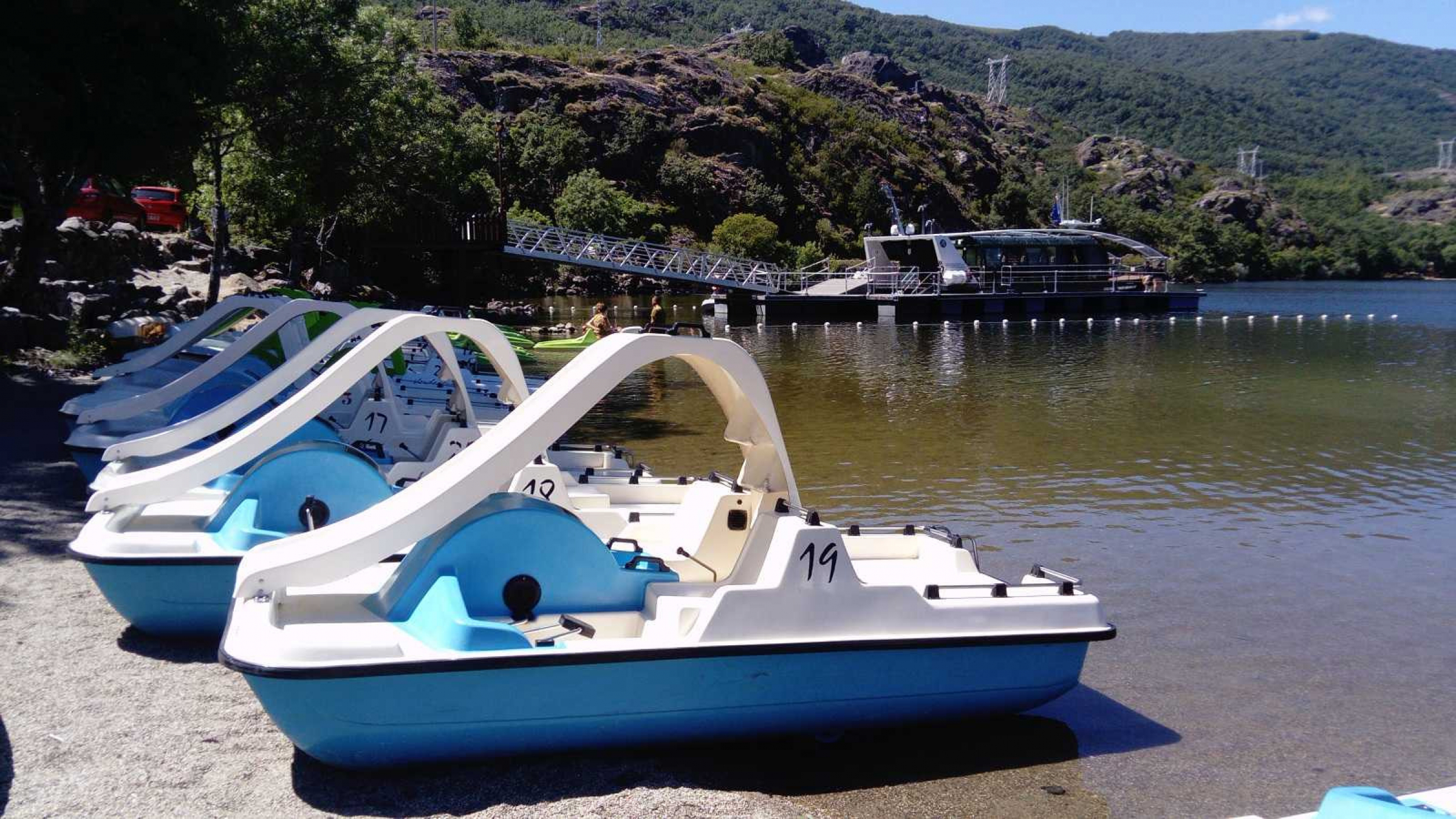 gallery/toboganesverdeagua_optimized